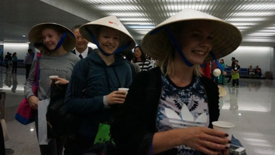 Tourism association suggests longer visa waiver for Europeans