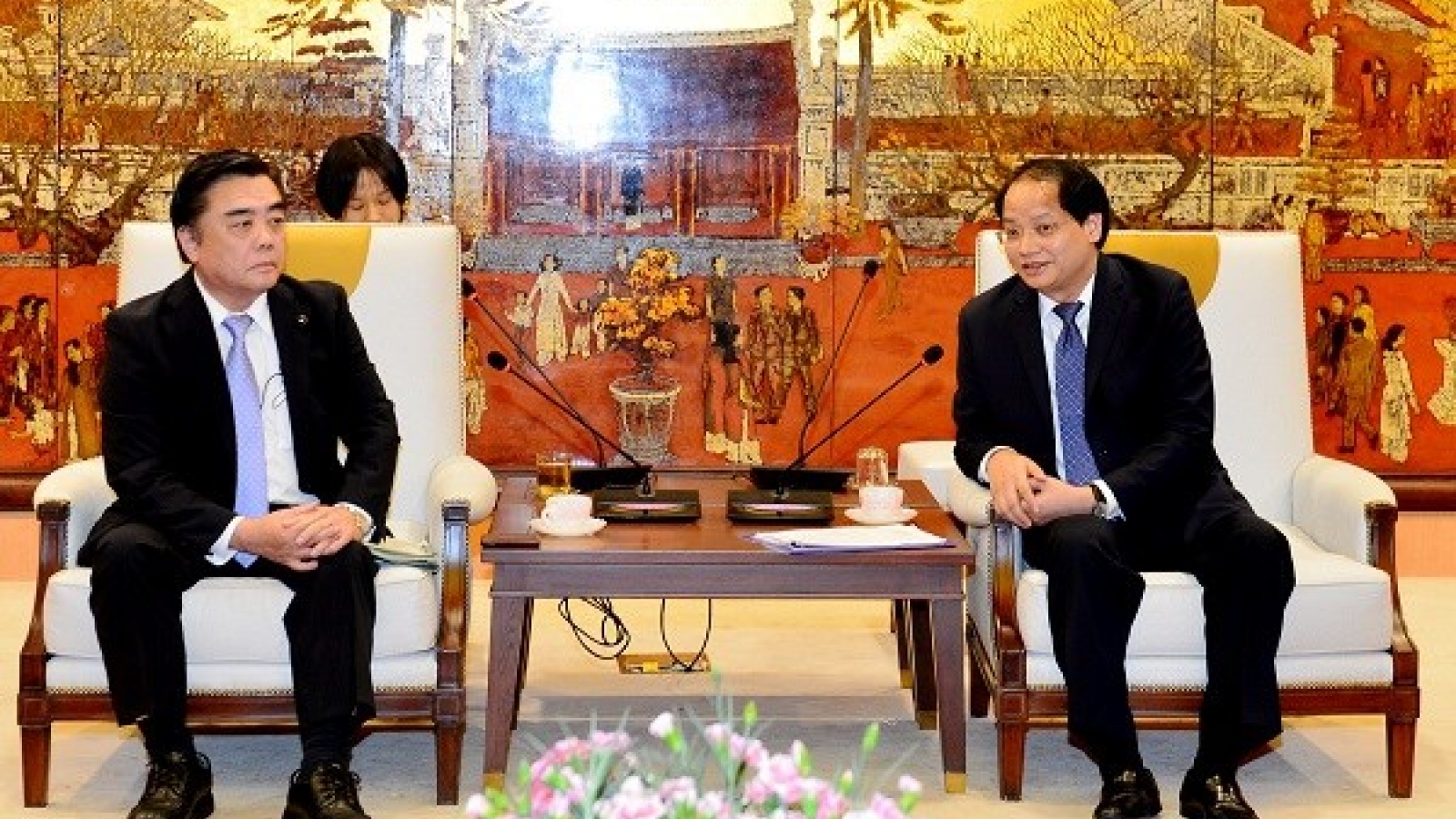 Hanoi pledges favourable conditions for Japanese investors