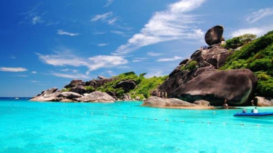 Similan islands national park welcomes a great number of visitors