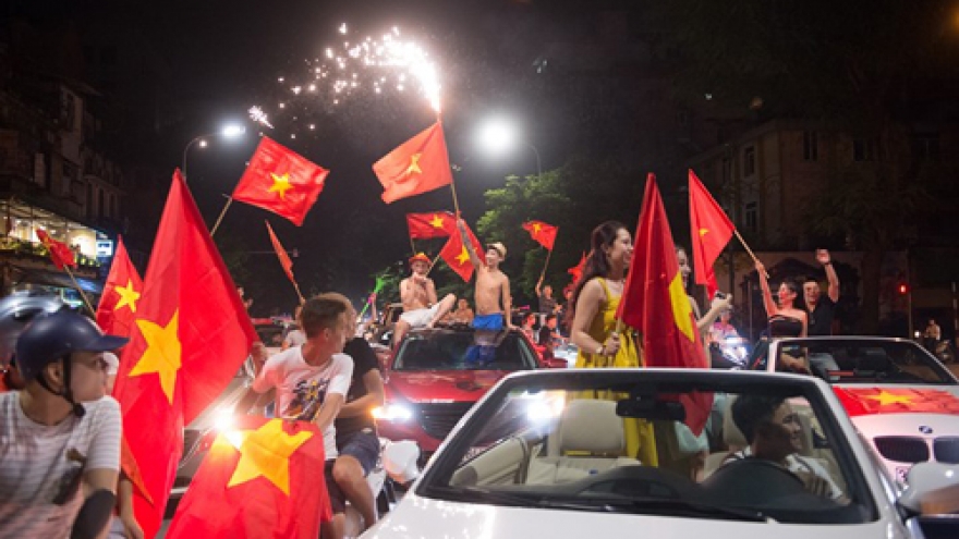 
        Fans sleepless with victory of Vietnam Olympic team at ASIAD
                          
                      