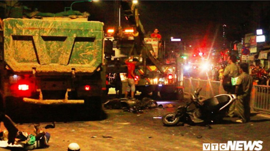 Tragic hit and run accident leaves 1 dead, 5 injured in HCM City