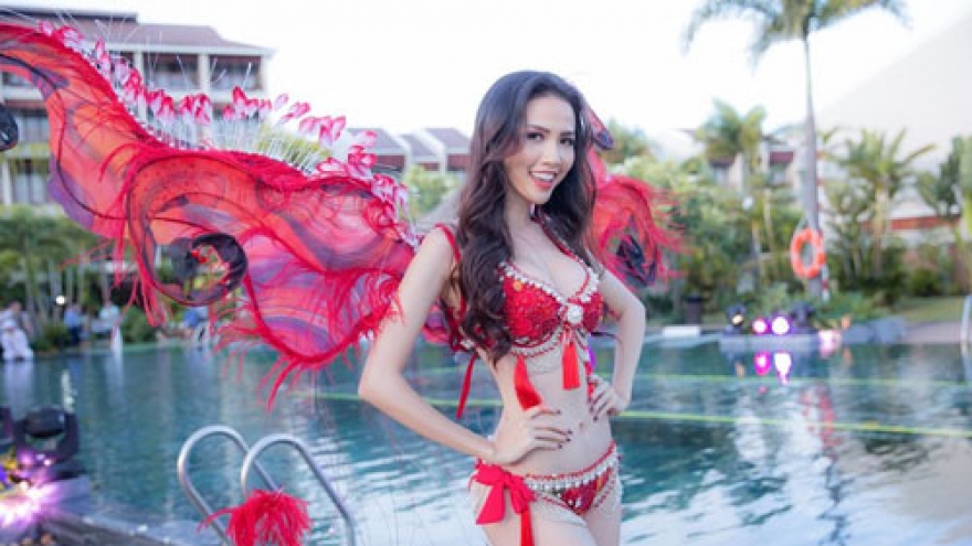 Thi Mo wins World Miss Tourism Ambassador swimsuit contest