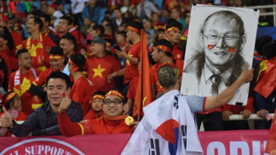 
        Football fans pack into My Dinh stadium for final AFC U23 Championship qualifier
                          
                      