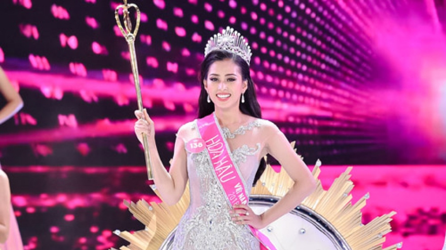 Four of the youngest Miss Vietnam winners