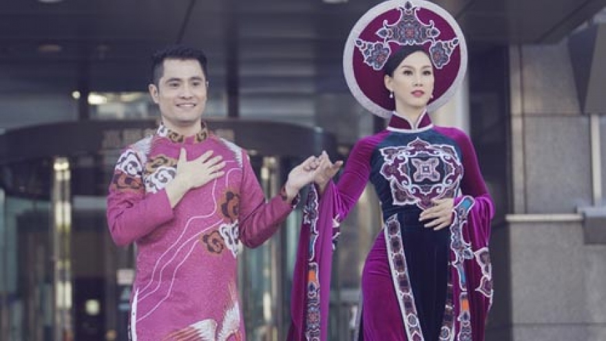 Designer Nhat Dung introduces Ao dai collection in Japan