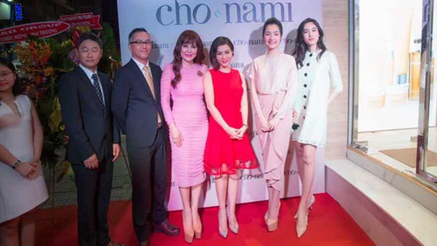 Celebrities gather at HCM City event