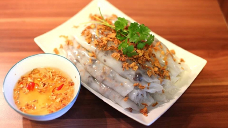 CNN suggests street dishes visitors should try in HCM City