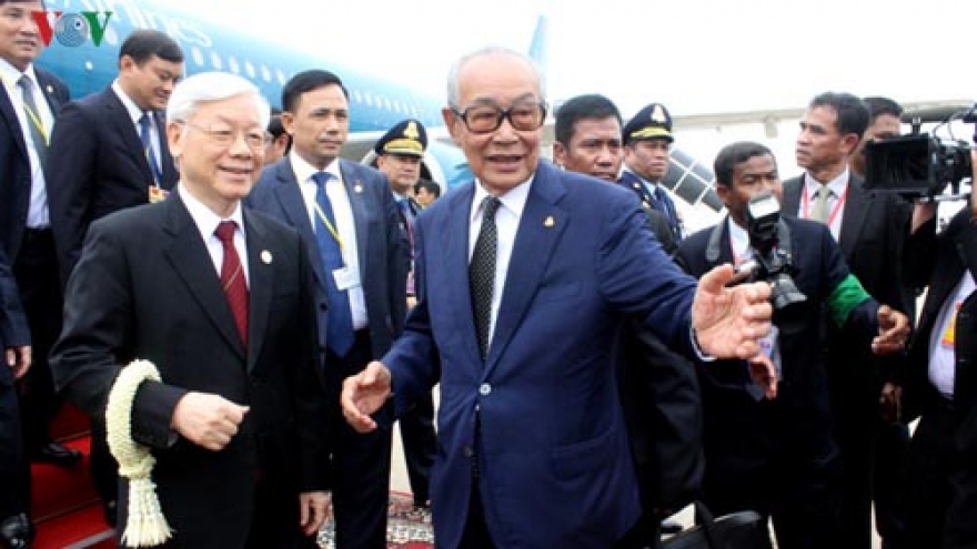 Party Leader begins state visit to Cambodia