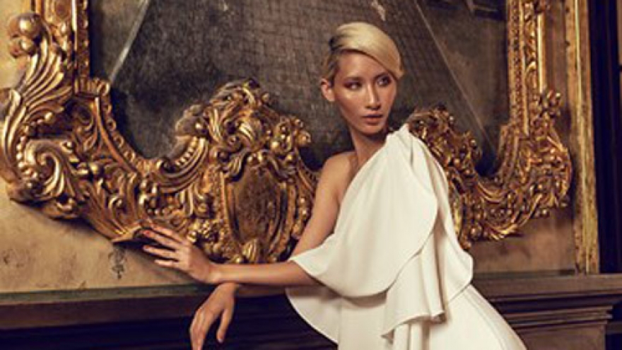 Do Manh Cuong launches new fashion collection in Hue