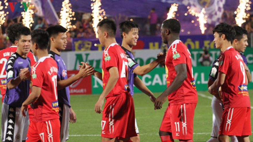 Hanoi defeat HAGL 5-0 in V-League 2018