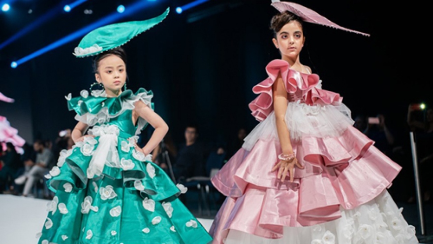 Designer Dac Ngoc debuts collection during Dubai Vie Fashion Week