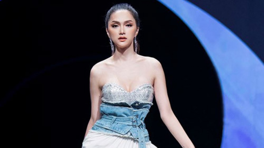 Miss International Queen 2018 models in Hanoi fashion show