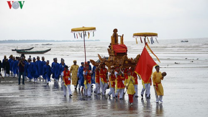 Exciting Tra Co Festival in Quang Ninh