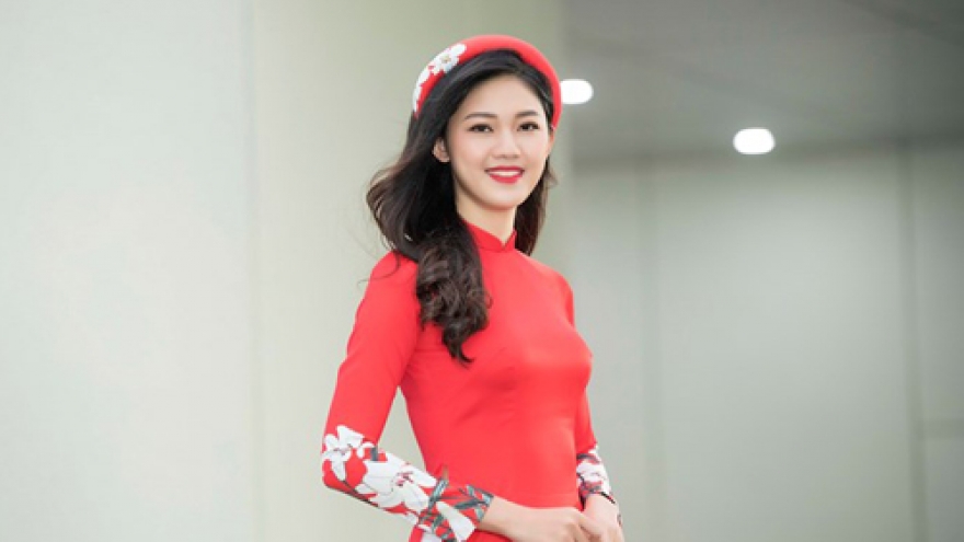 Thanh Tu charming in Hanoi event