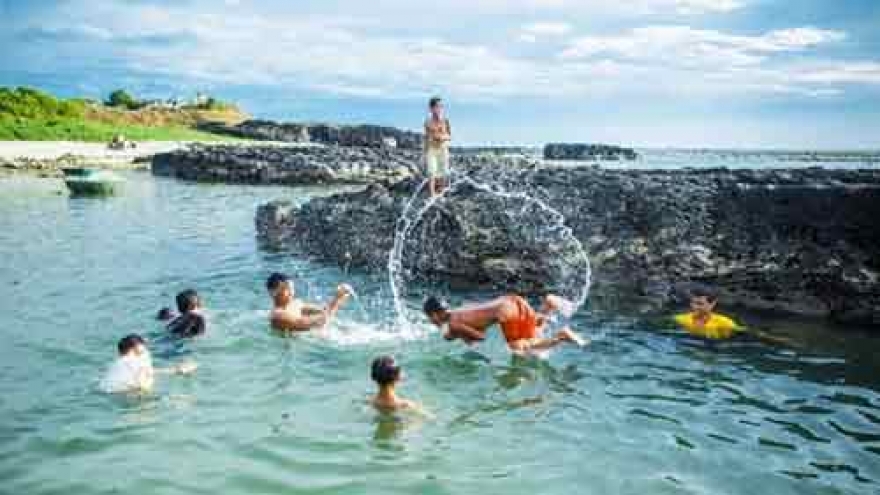 Two best summer holiday places in Vietnam 