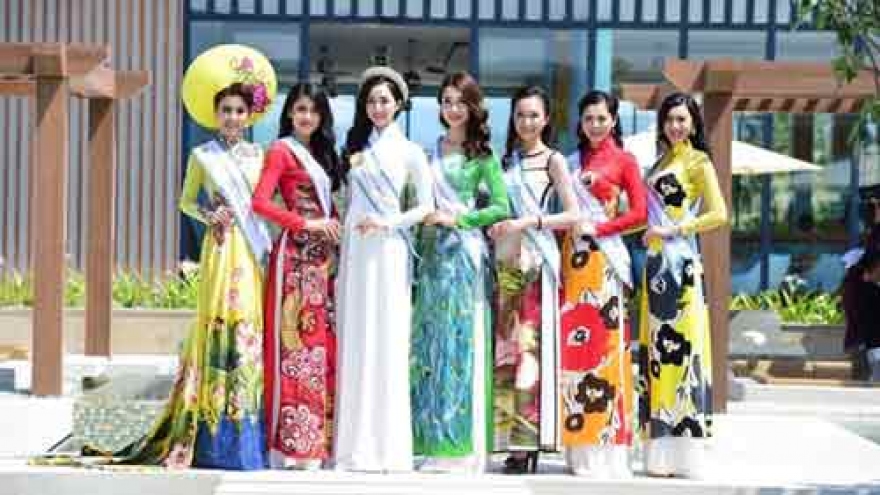 Miss Vietnam Heritage Global contestants shine in Ao Dai