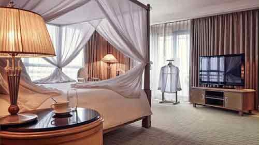 
        French President chooses to stay at Sofitel Plaza Saigon
                          
                      