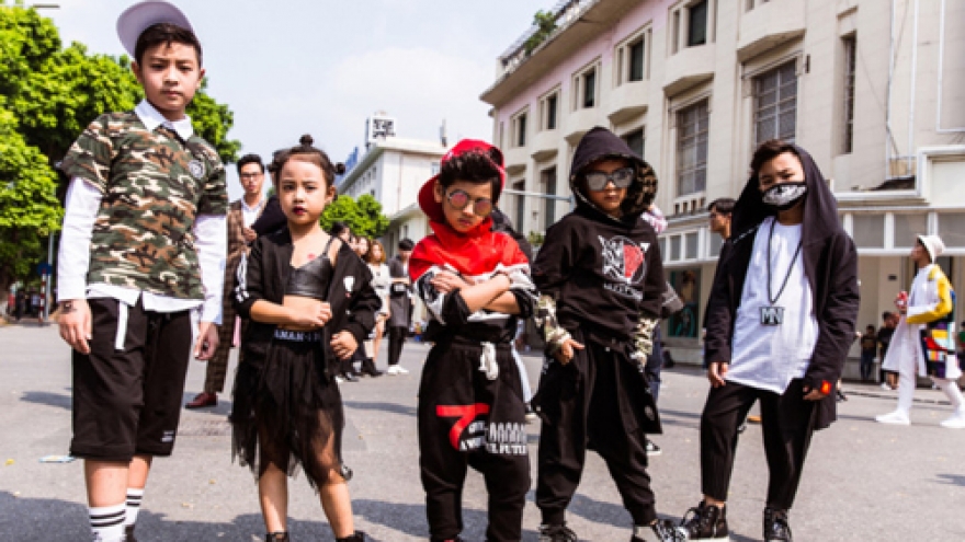 Fashionista kids strut their style 
