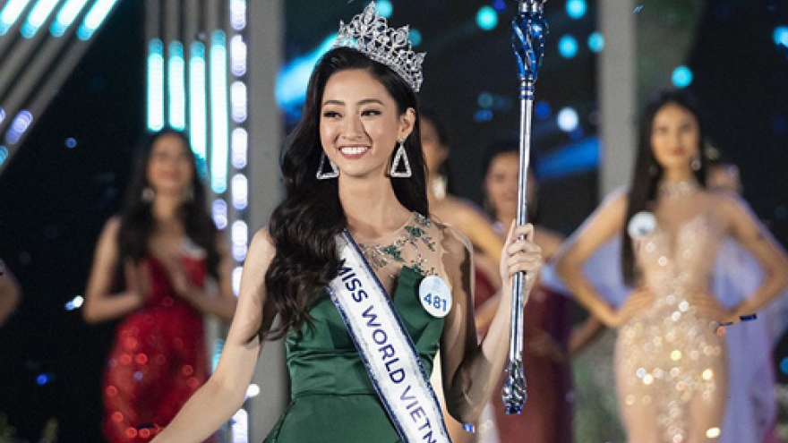 Stunning photos of newly crowned Miss World Vietnam 2019