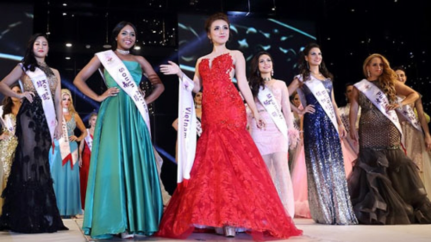 Miko Lan Trinh wins talent award at Lady of Brilliancy Int’l 2018