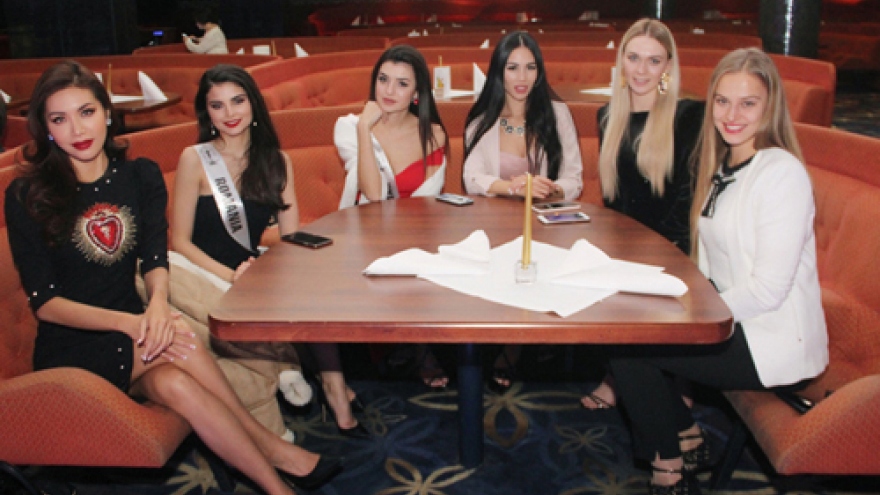 Minh Tu sparkles at Miss Supranational 2018 party