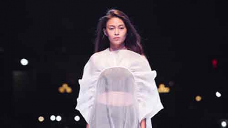Next Top Model winners steal the limelight in Hoi An