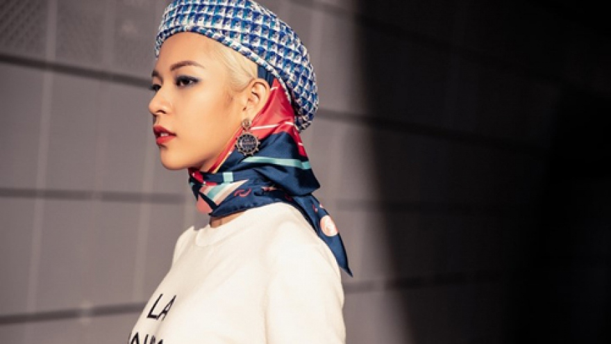 Phuong Anh dazzles at Seoul Fashion Week 