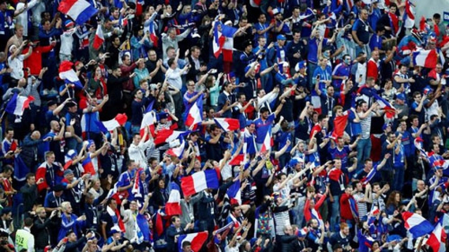 France celebrates reaching first World Cup final in 12 years