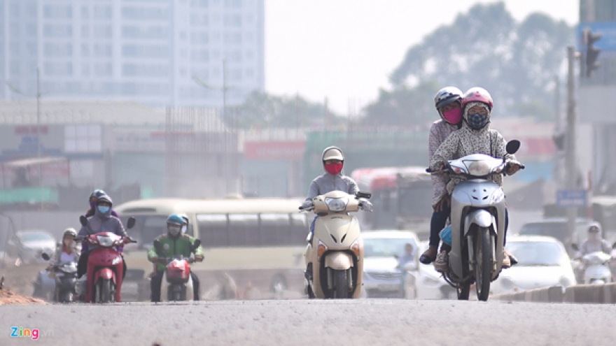 Worsening air pollution leaves Hanoi residents worried 