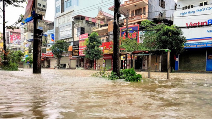 Torrential rain inundates areas throughout northern region
