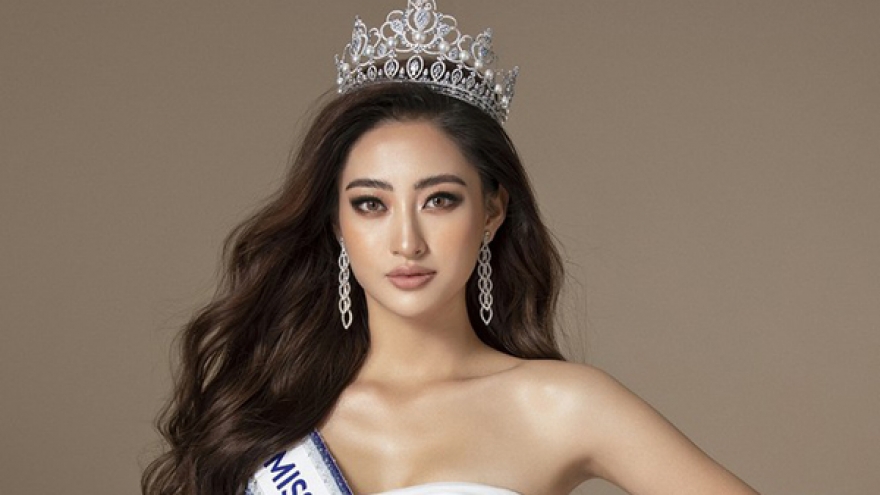 Thuy Linh’s first images appear on Miss World website