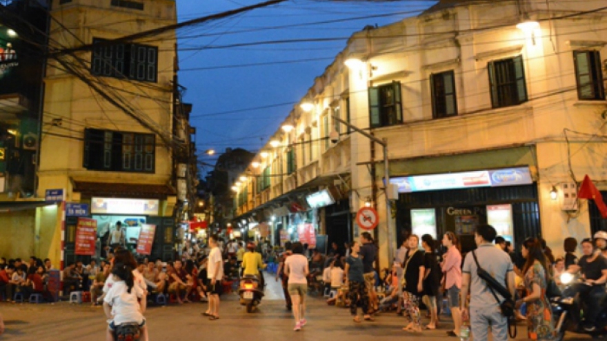 Walking zones send land prices skyrocketing in Saigon, Hanoi