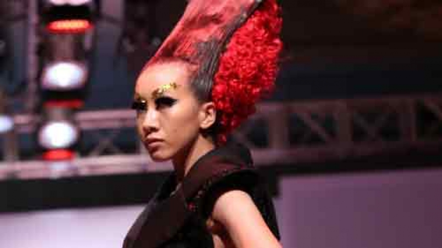 Eye-popping ‘crazy hair day’ updos