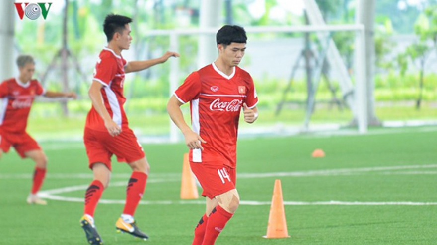 Cong Phuong back in training with Vietnam squad