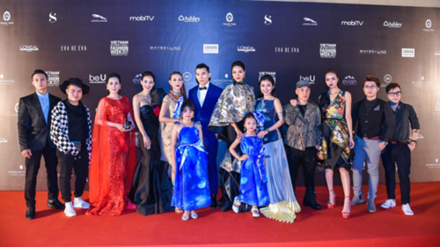 Celebrities gather on first day of Vietnam Int’l Fashion Week 2017
