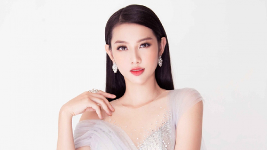 Thuy Tien wows in evening gowns at Miss International 2018