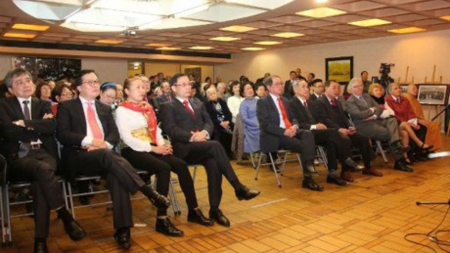 National Reunification Day celebrated abroad