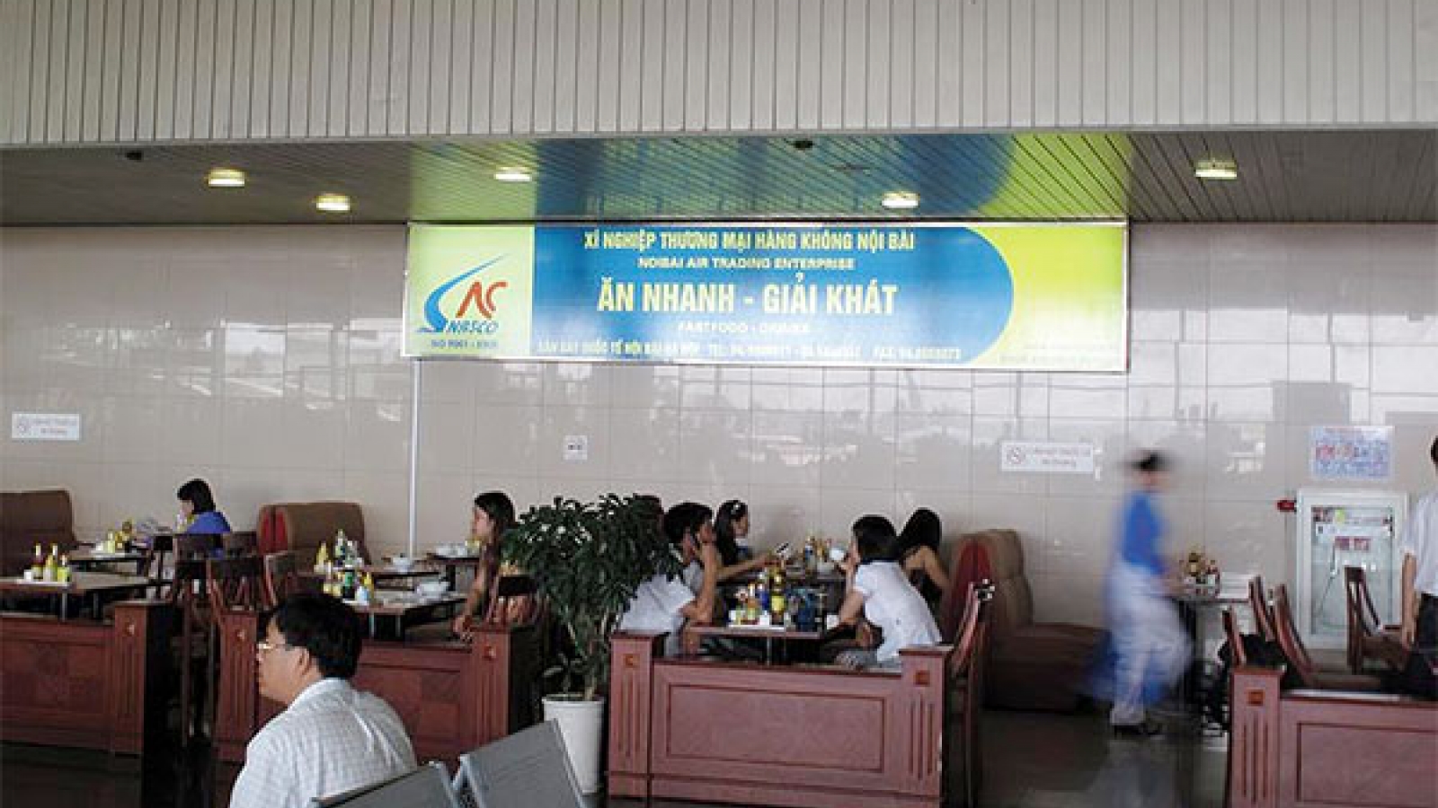 ACV abuses monopoly power, causes bad service quality at airports