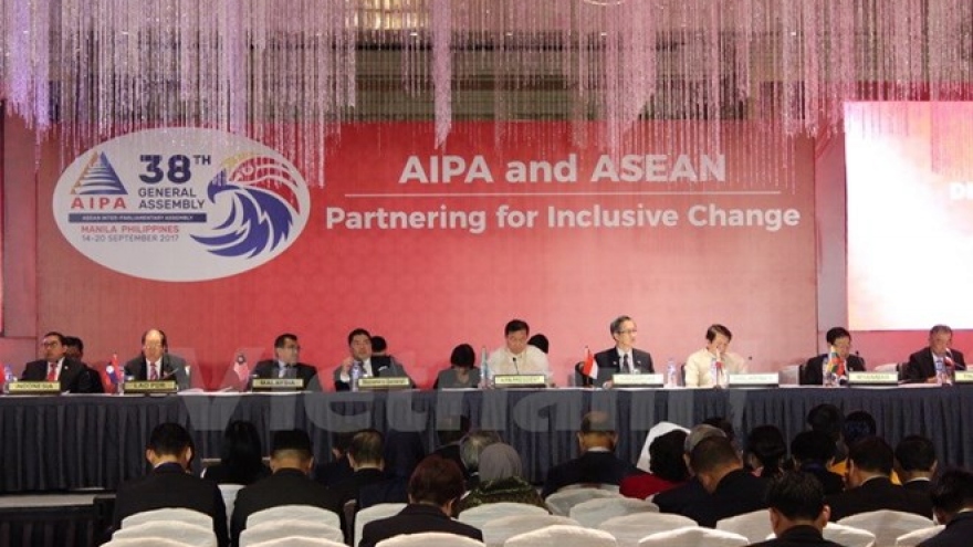 AIPA: Vietnam proposes building AEC with equal development