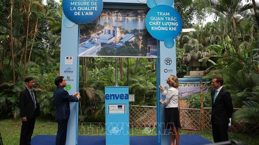 Hanoi’s 11th air monitoring station installed at French Embassy