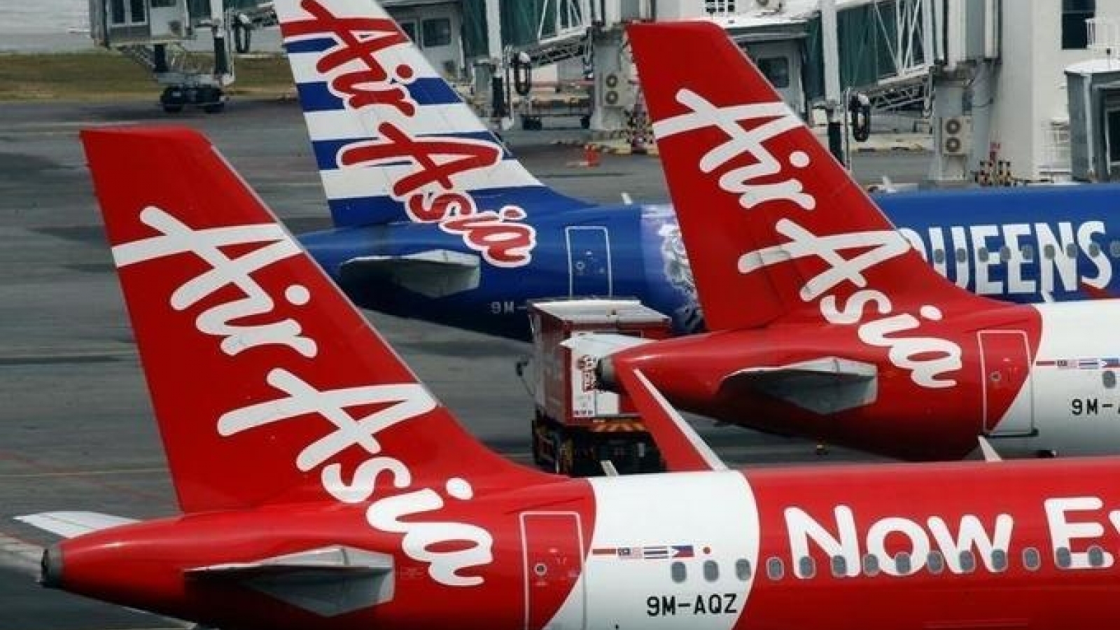 AirAsia unveils plans to begin international flights to Vietnam city