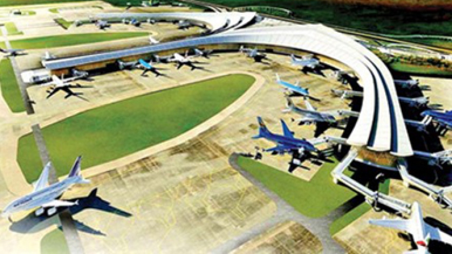 Tan Son Nhat airport to build flyover to ease traffic congestion