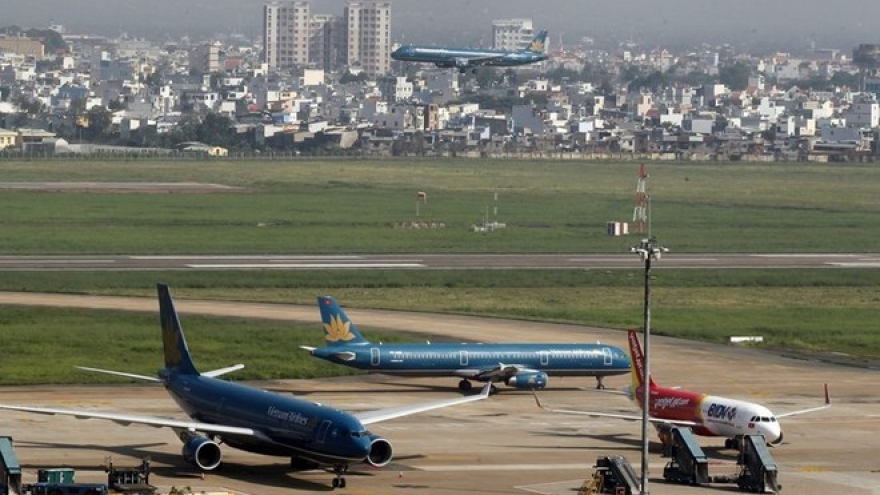 Congested Saigon airport asks domestic airlines to park fleet elsewhere