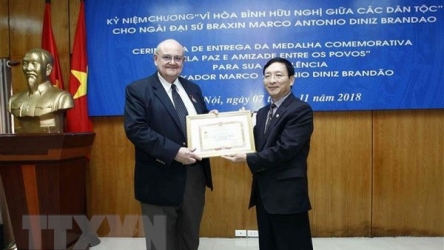 Friendship insignia bestowed upon outgoing Brazilian ambassador