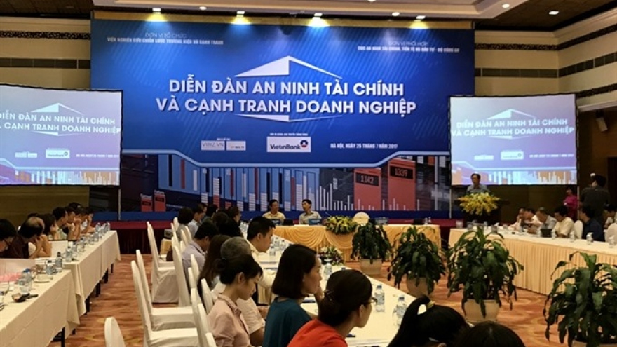 Experts discuss Vietnam’s financial security