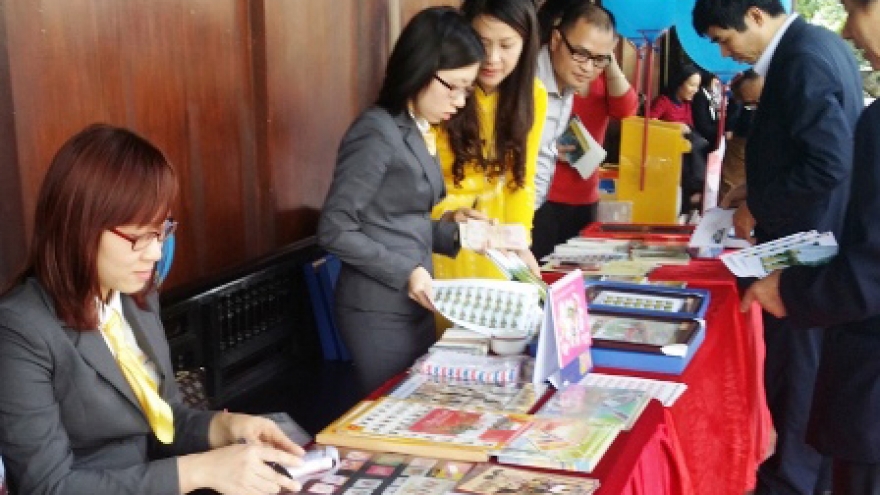 Postal service issues Trang An stamps 