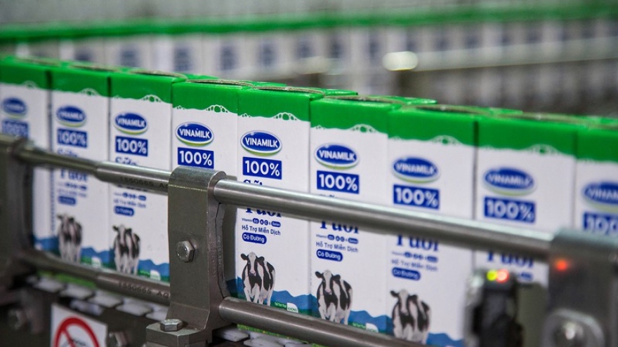 Vietnam poised to export first batch of milk to China 