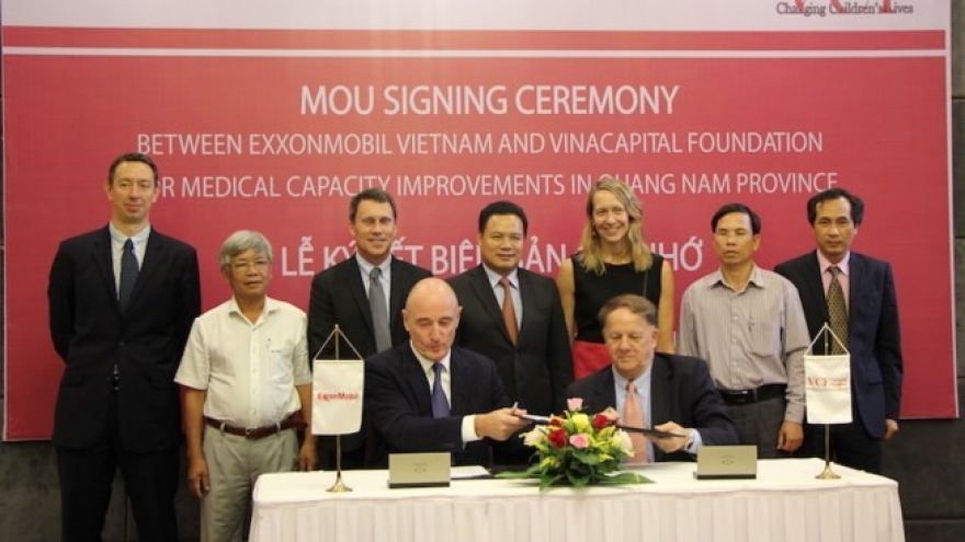 
        ExxonMobil funds medical equipment purchase in Quang Nam
                              