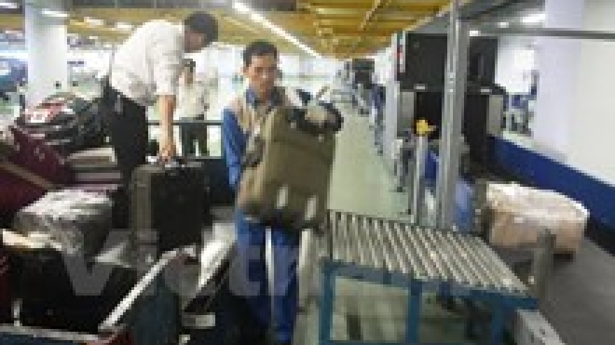 Suspected rare animal product found to be trafficked via Noi Bai