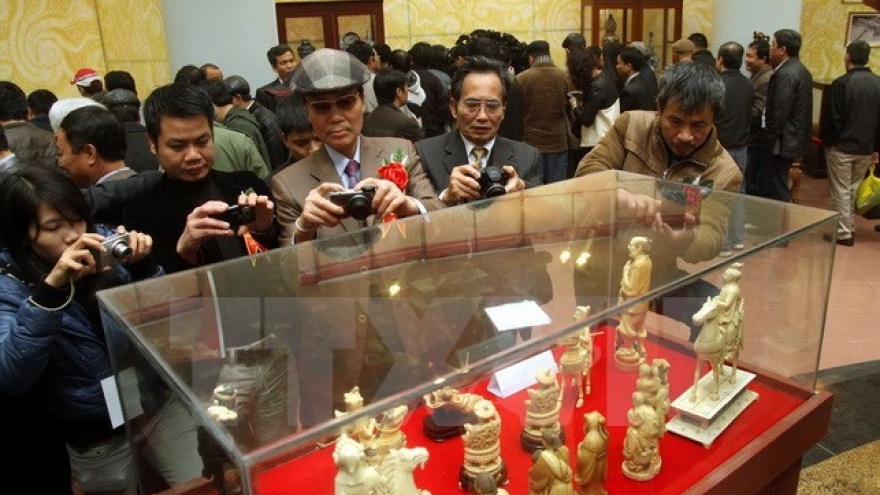 1,000 antiques auctioned for charity in Nam Dinh